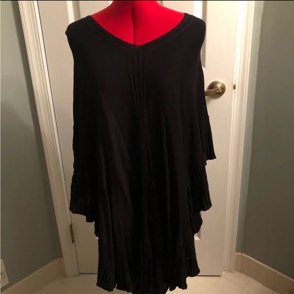 Elegant Max Studio Black Fine Knit Poncho with Ruffled Edge One Size